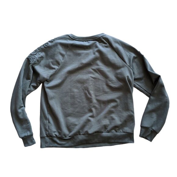 🛍️Green Crew Neck Sweatshirt with Lace Detail - Picture 2 of 4